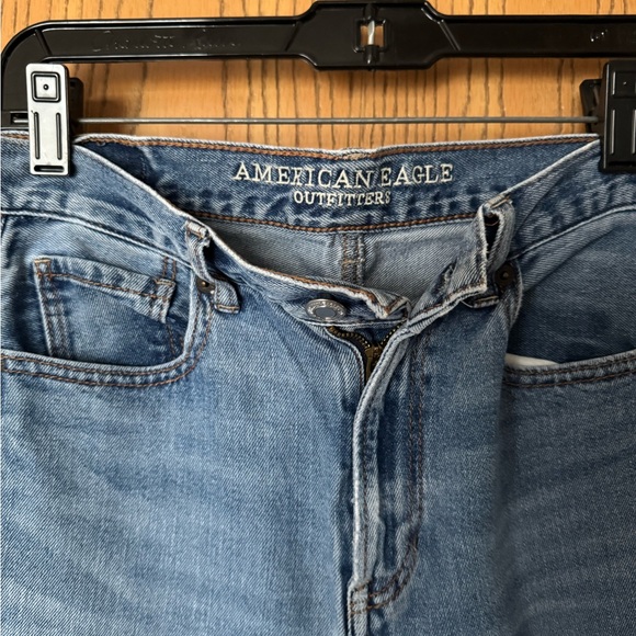 American Eagle Outfitters Women's Straight Leg Jeans - Picture 3 of 5